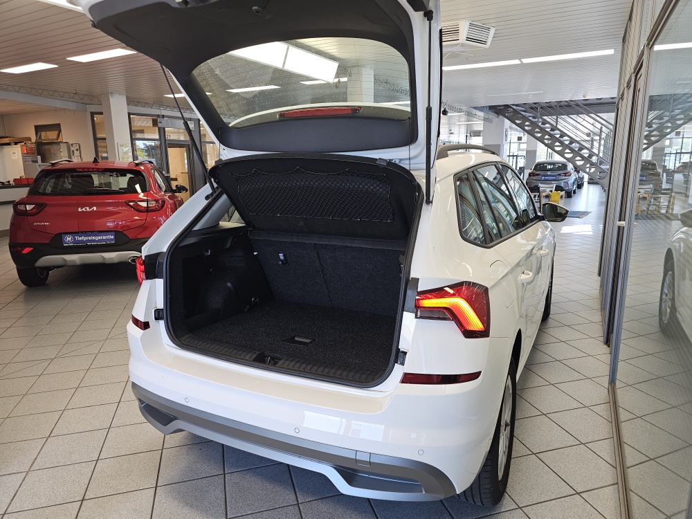 Skoda Kamiq bei Hoffmann Automobile in Wolfsburg kaufen und sofort mitnehmen - Bild 2