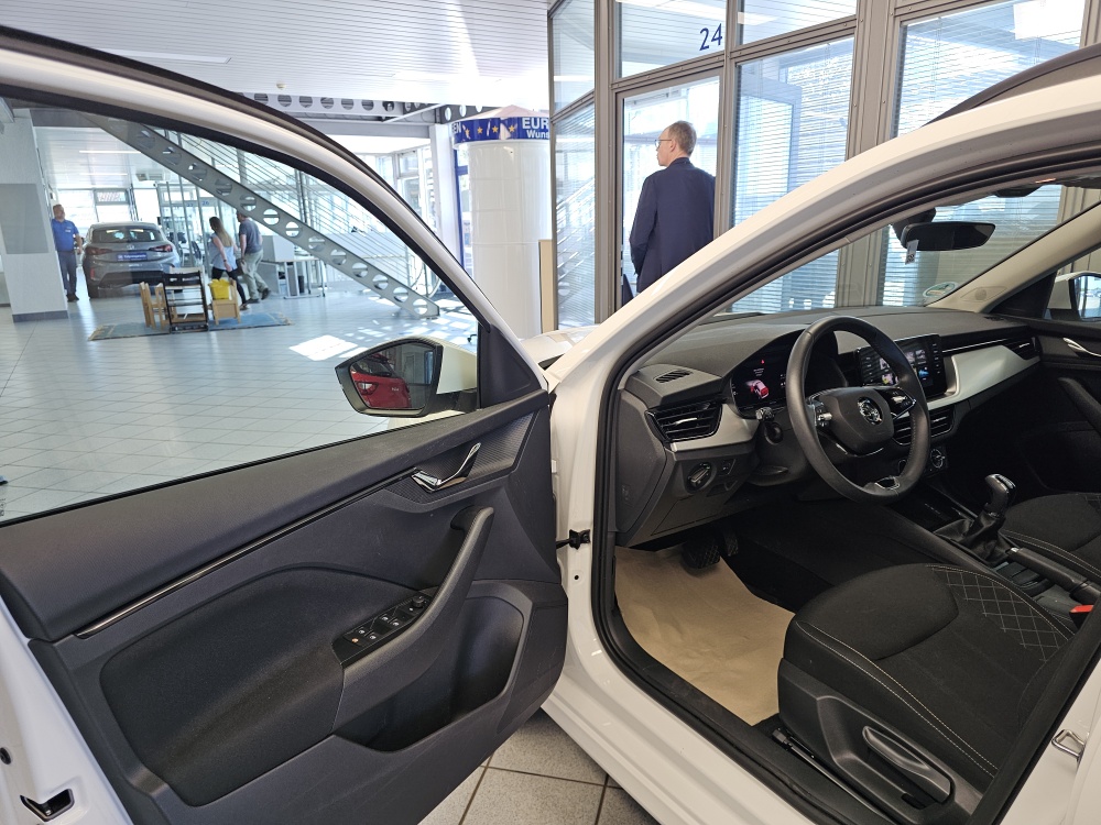 Skoda Kamiq bei Hoffmann Automobile in Wolfsburg kaufen und sofort mitnehmen - Bild 22