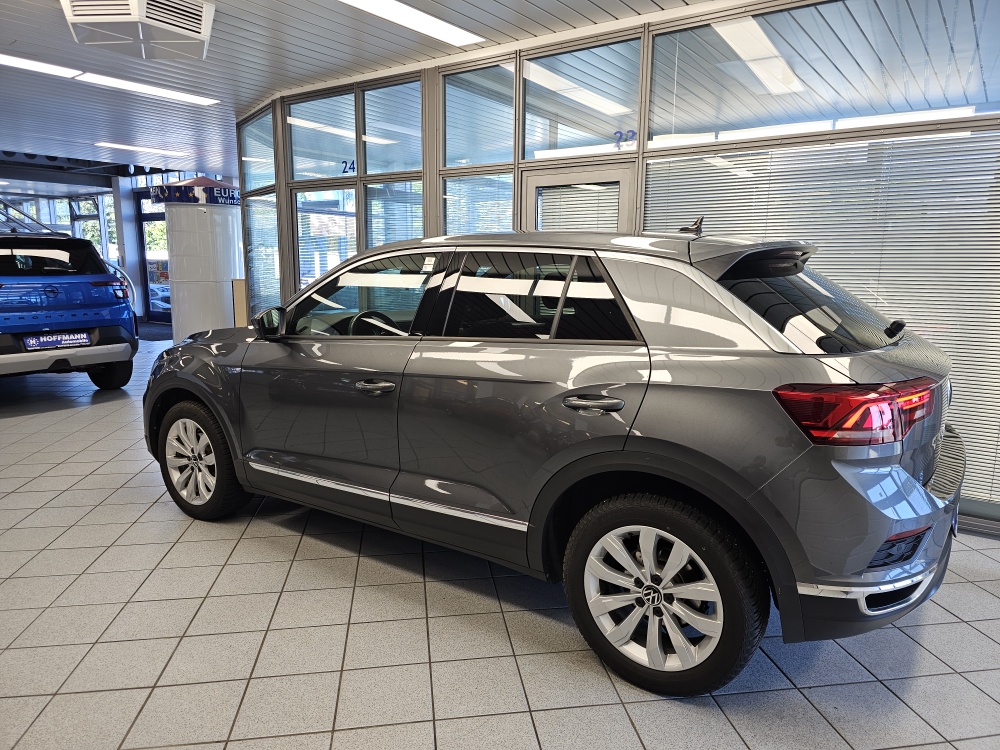 VW T-Roc bei Hoffmann Automobile in Wolfsburg kaufen und sofort mitnehmen - Bild 26