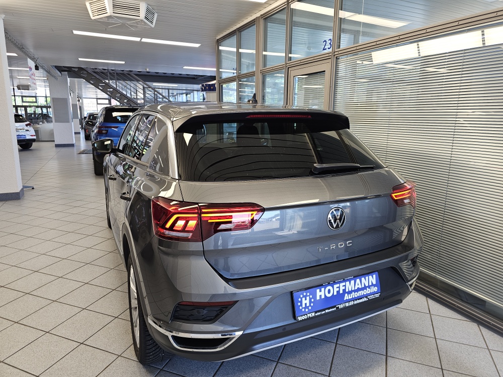 VW T-Roc bei Hoffmann Automobile in Wolfsburg kaufen und sofort mitnehmen - Bild 3