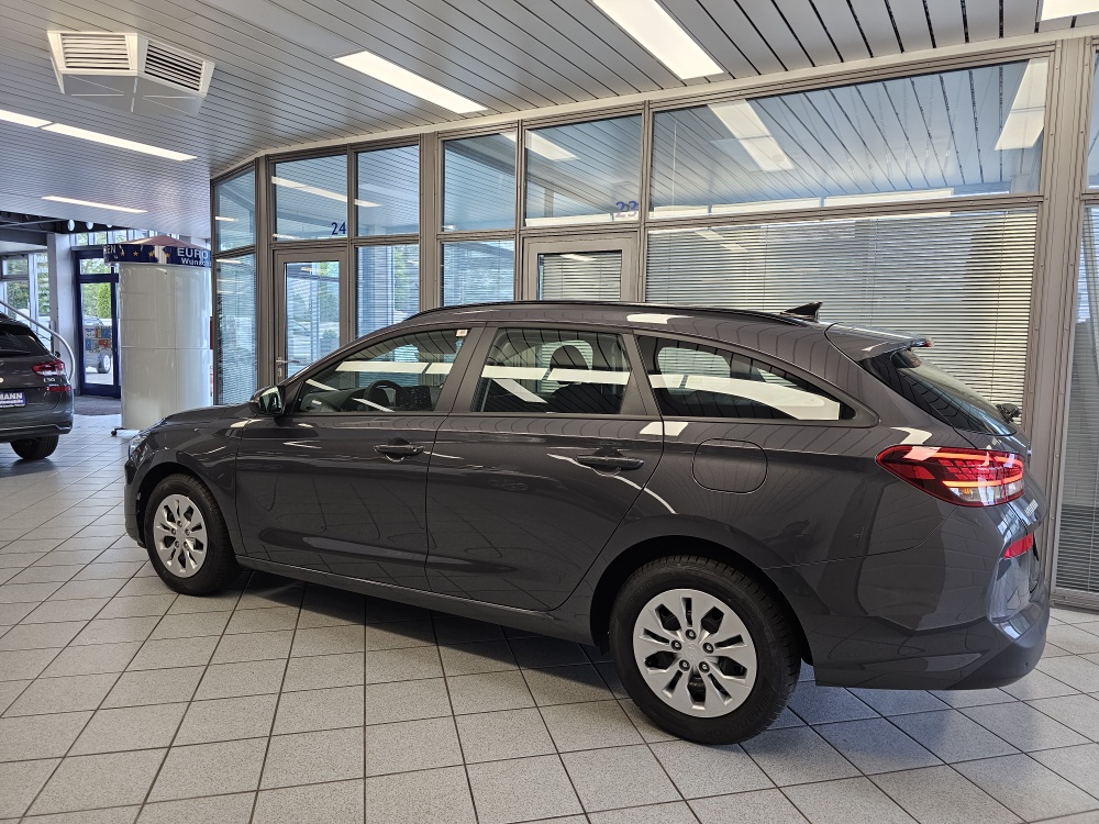 Hyundai i30 Kombi bei Hoffmann Automobile in Wolfsburg kaufen und sofort mitnehmen - Bild 23