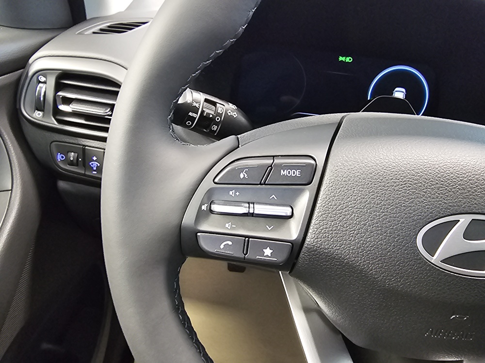 Hyundai i30 Kombi bei Hoffmann Automobile in Wolfsburg kaufen und sofort mitnehmen - Bild 18