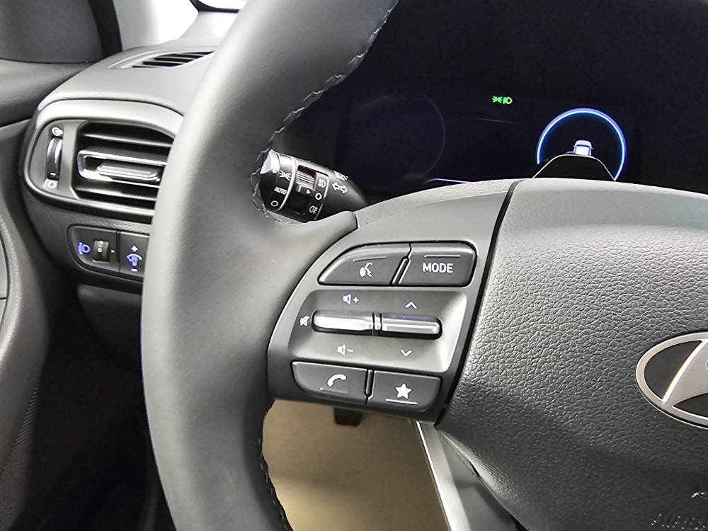 Hyundai i30 Kombi bei Hoffmann Automobile in Wolfsburg kaufen und sofort mitnehmen - Bild 18
