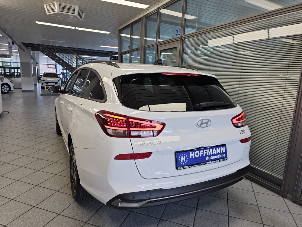 Hyundai i30 Kombi bei Hoffmann Automobile in Wolfsburg kaufen und sofort mitnehmen - Bild 3