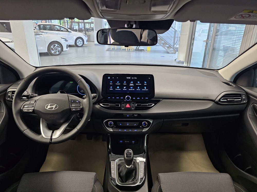 Hyundai i30 Kombi bei Hoffmann Automobile in Wolfsburg kaufen und sofort mitnehmen - Bild 6