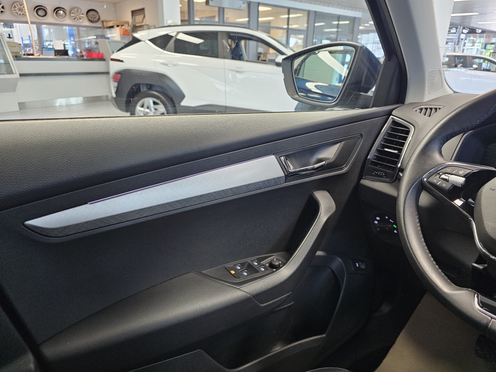 Skoda Karoq bei Hoffmann Automobile in Wolfsburg kaufen und sofort mitnehmen - Bild 23