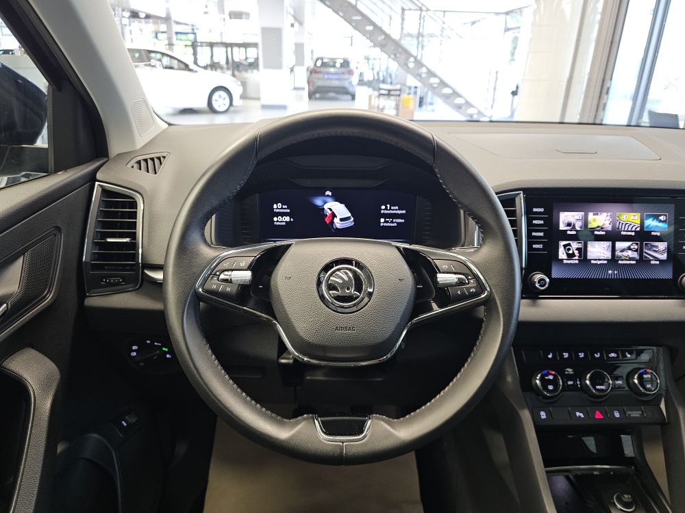 Skoda Karoq bei Hoffmann Automobile in Wolfsburg kaufen und sofort mitnehmen - Bild 24