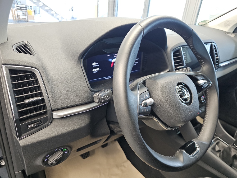 Skoda Karoq bei Hoffmann Automobile in Wolfsburg kaufen und sofort mitnehmen - Bild 25