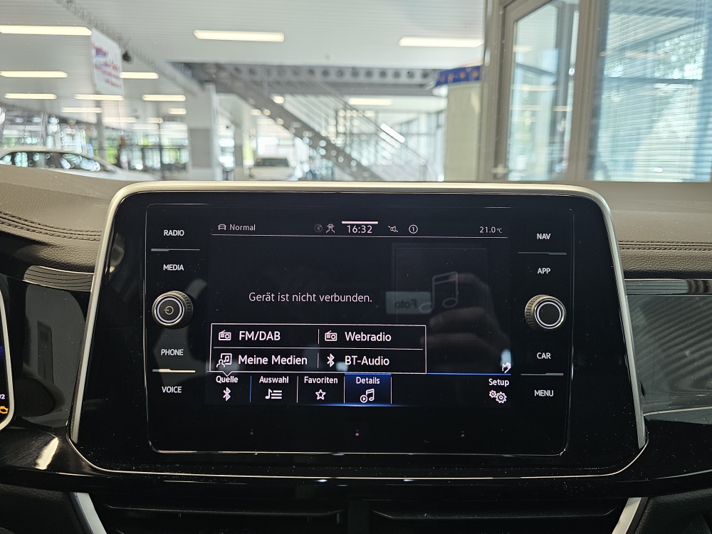 VW T-Roc bei Hoffmann Automobile in Wolfsburg kaufen und sofort mitnehmen - Bild 14