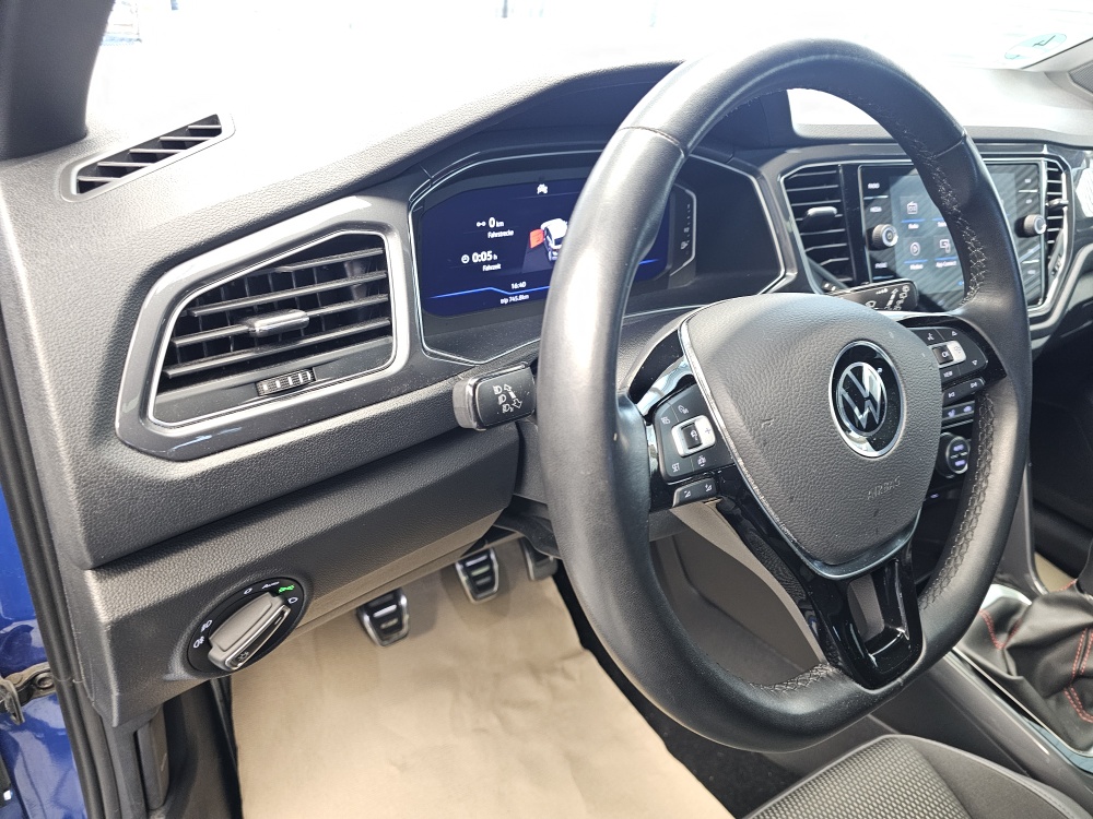 VW T-Roc bei Hoffmann Automobile in Wolfsburg kaufen und sofort mitnehmen - Bild 23
