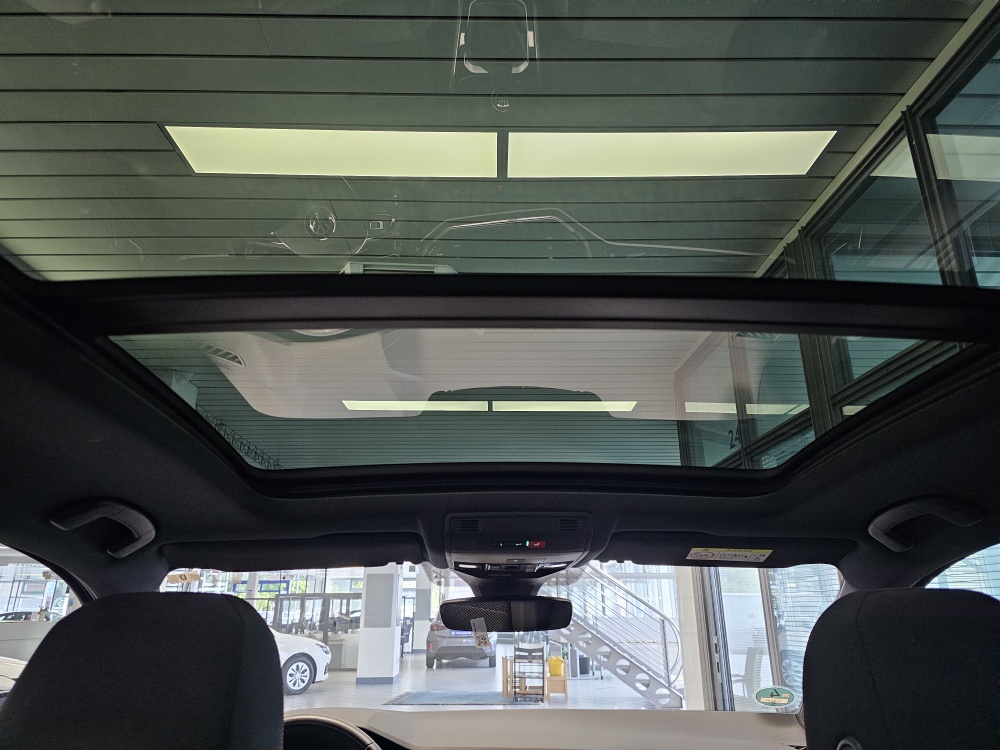 VW T-Roc bei Hoffmann Automobile in Wolfsburg kaufen und sofort mitnehmen - Bild 6