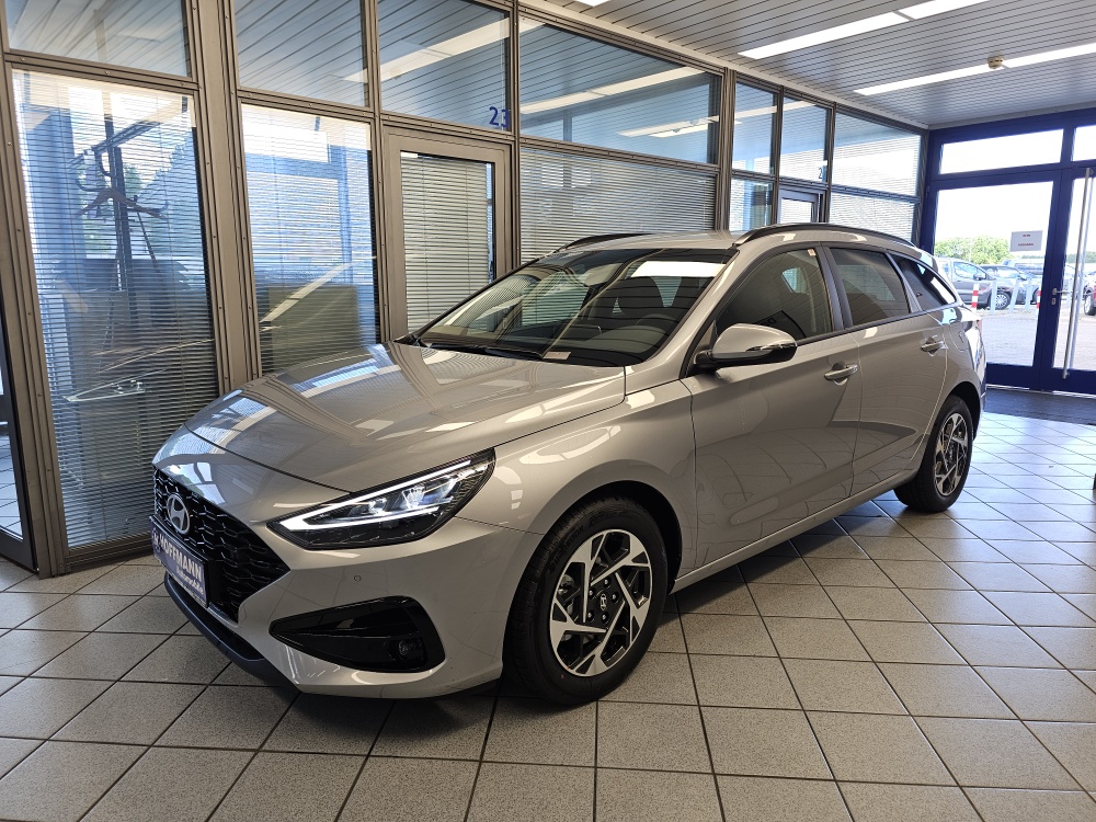 Hyundai i30 Kombi Trend für nur 24.750,- € bei Hoffmann Automobile in Wolfsburg kaufen und sofort mitnehmen