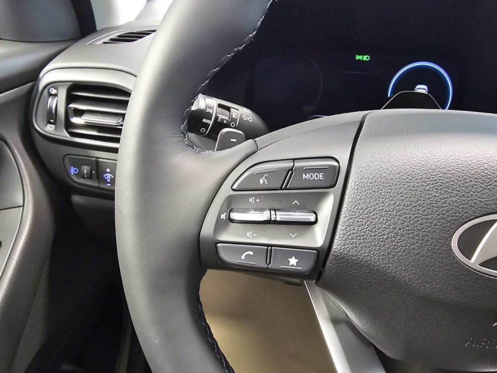 Hyundai i30 Kombi bei Hoffmann Automobile in Wolfsburg kaufen und sofort mitnehmen - Bild 18