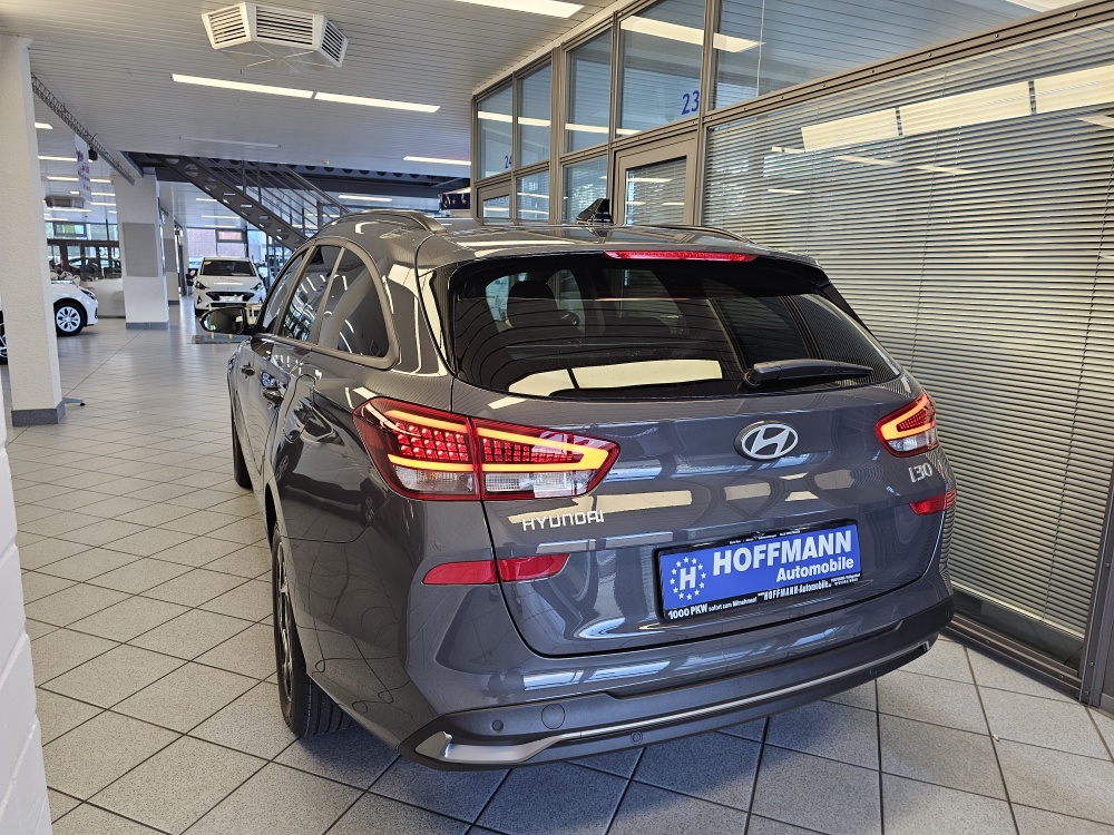 Hyundai i30 Kombi bei Hoffmann Automobile in Wolfsburg kaufen und sofort mitnehmen - Bild 3