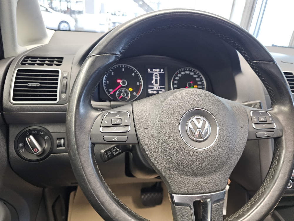 VW Touran bei Hoffmann Automobile in Wolfsburg kaufen und sofort mitnehmen - Bild 15