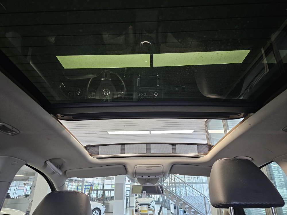 VW Touran bei Hoffmann Automobile in Wolfsburg kaufen und sofort mitnehmen - Bild 6