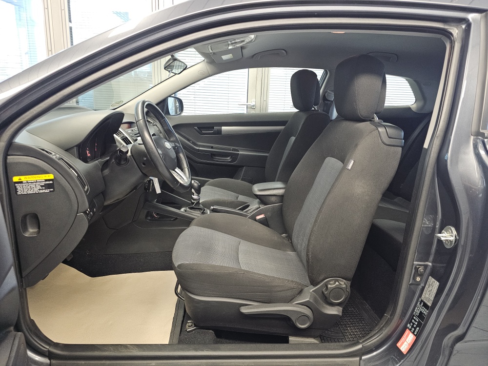 Kia Ceed bei Hoffmann Automobile in Wolfsburg kaufen und sofort mitnehmen - Bild 17