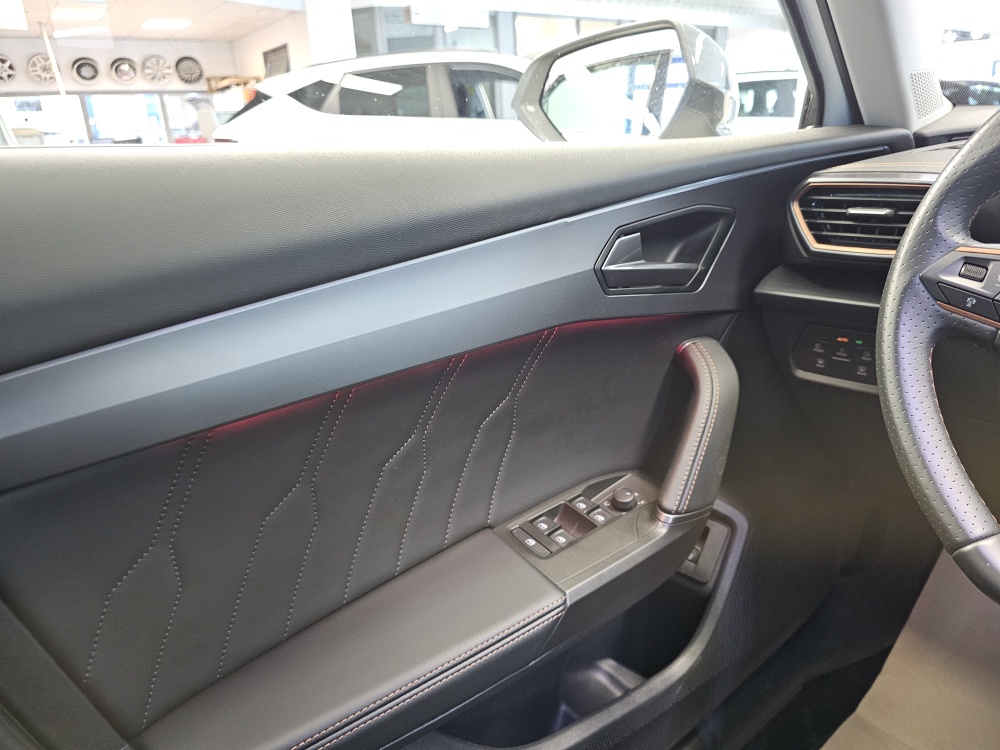 Cupra Formentor bei Hoffmann Automobile in Wolfsburg kaufen und sofort mitnehmen - Bild 23