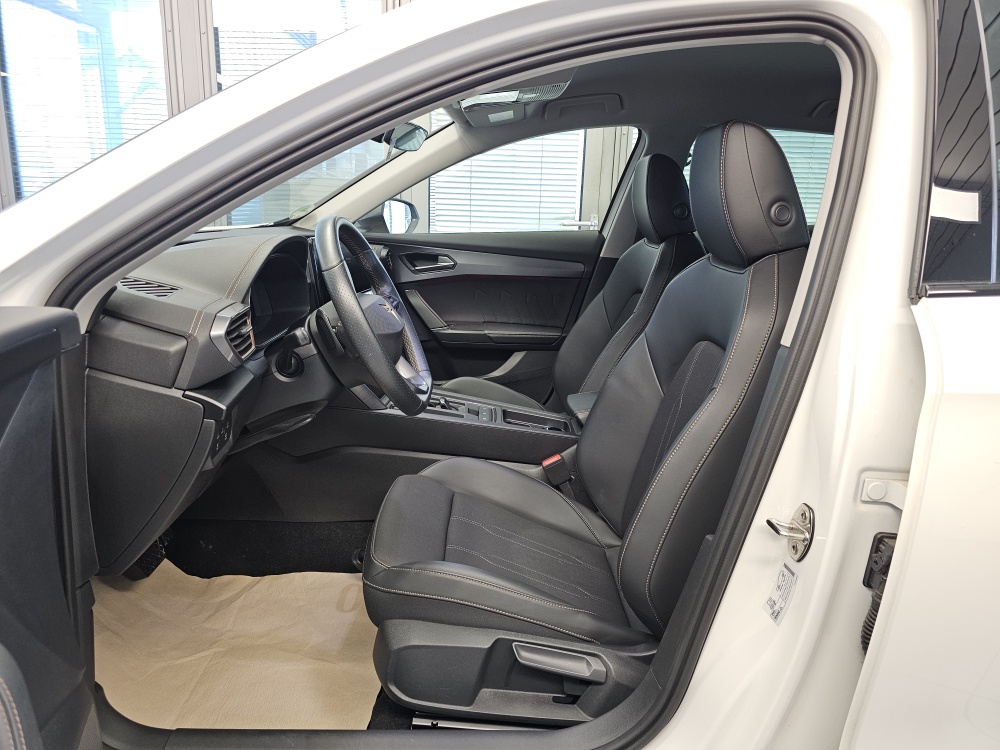 Cupra Formentor bei Hoffmann Automobile in Wolfsburg kaufen und sofort mitnehmen - Bild 26