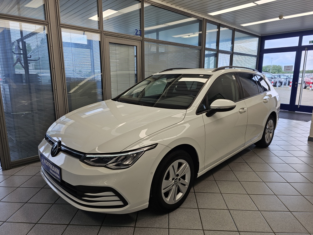 VW Golf Variant Life für nur 17.350,- € bei Hoffmann Automobile in Wolfsburg kaufen und sofort mitnehmen