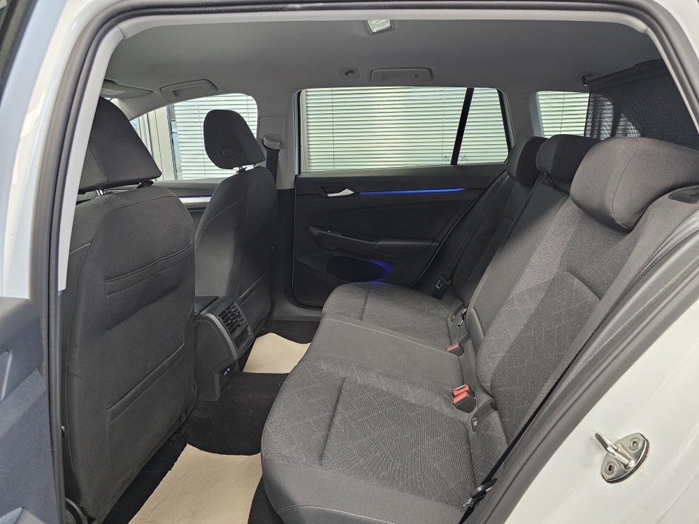 VW Golf Variant bei Hoffmann Automobile in Wolfsburg kaufen und sofort mitnehmen - Bild 6