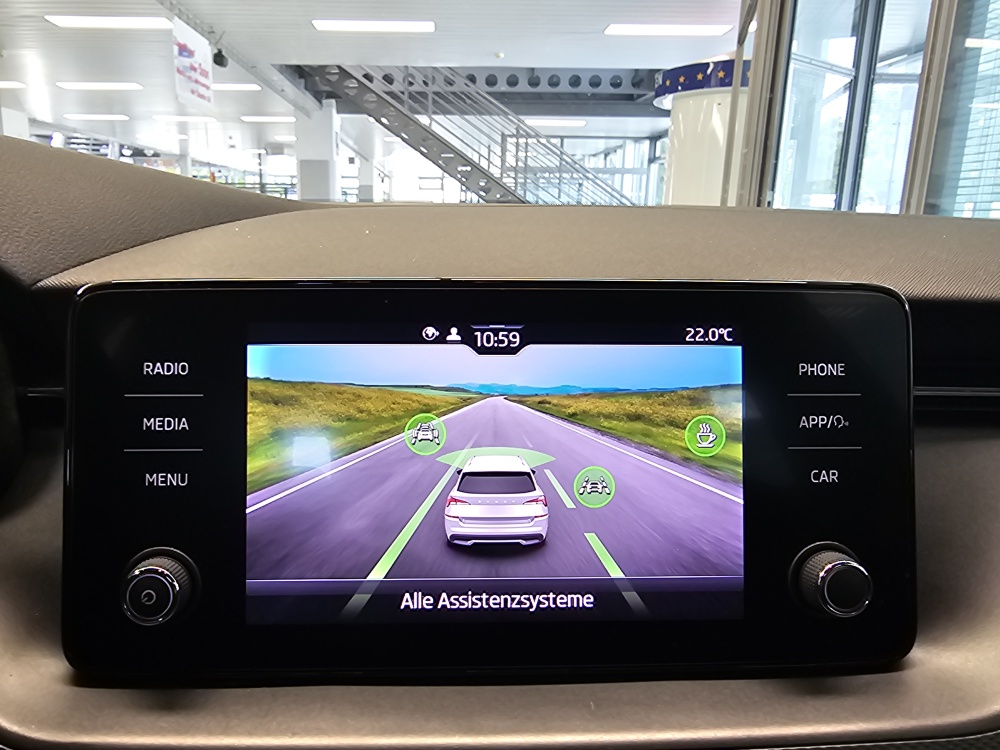 Skoda Kamiq bei Hoffmann Automobile in Wolfsburg kaufen und sofort mitnehmen - Bild 14