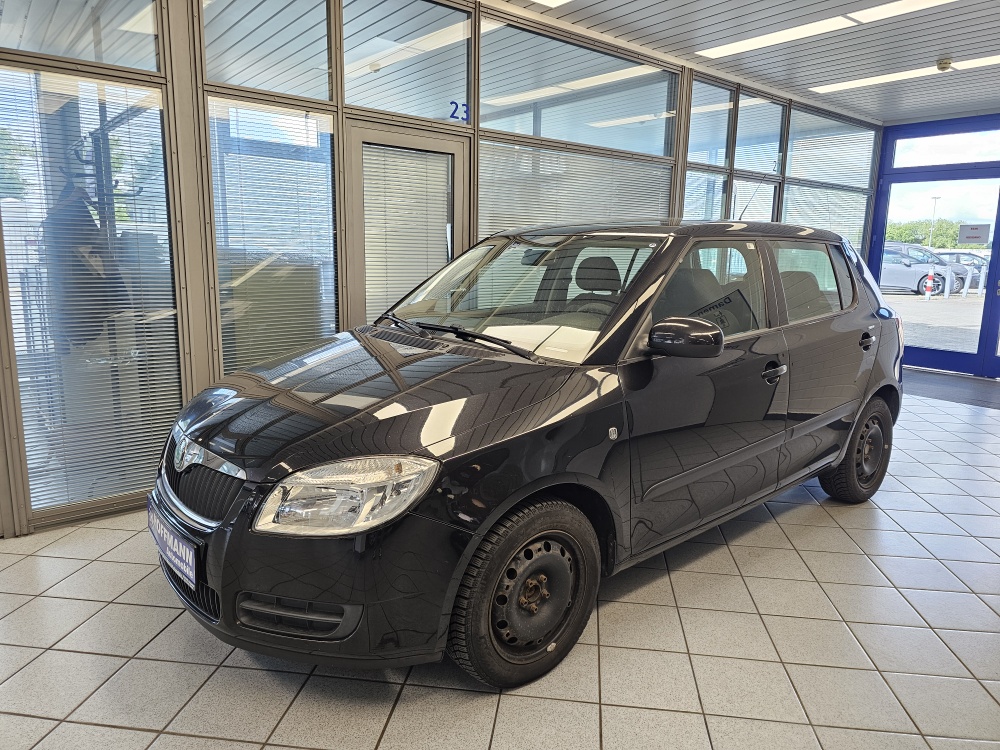 Skoda Fabia  für nur 1.900,- € bei Hoffmann Automobile in Wolfsburg kaufen und sofort mitnehmen