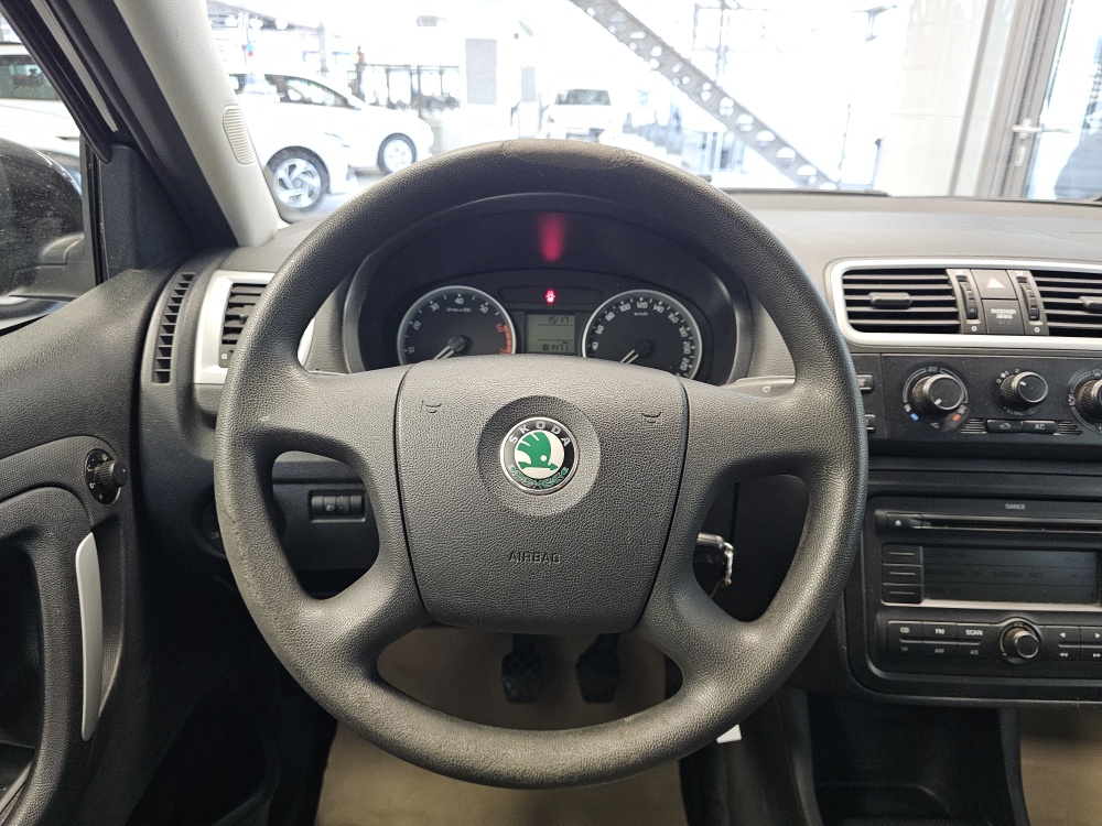 Skoda Fabia bei Hoffmann Automobile in Wolfsburg kaufen und sofort mitnehmen - Bild 11