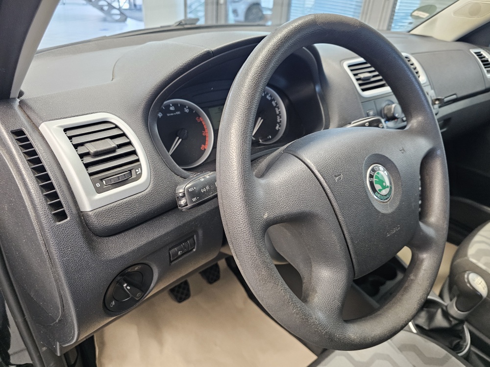 Skoda Fabia bei Hoffmann Automobile in Wolfsburg kaufen und sofort mitnehmen - Bild 12
