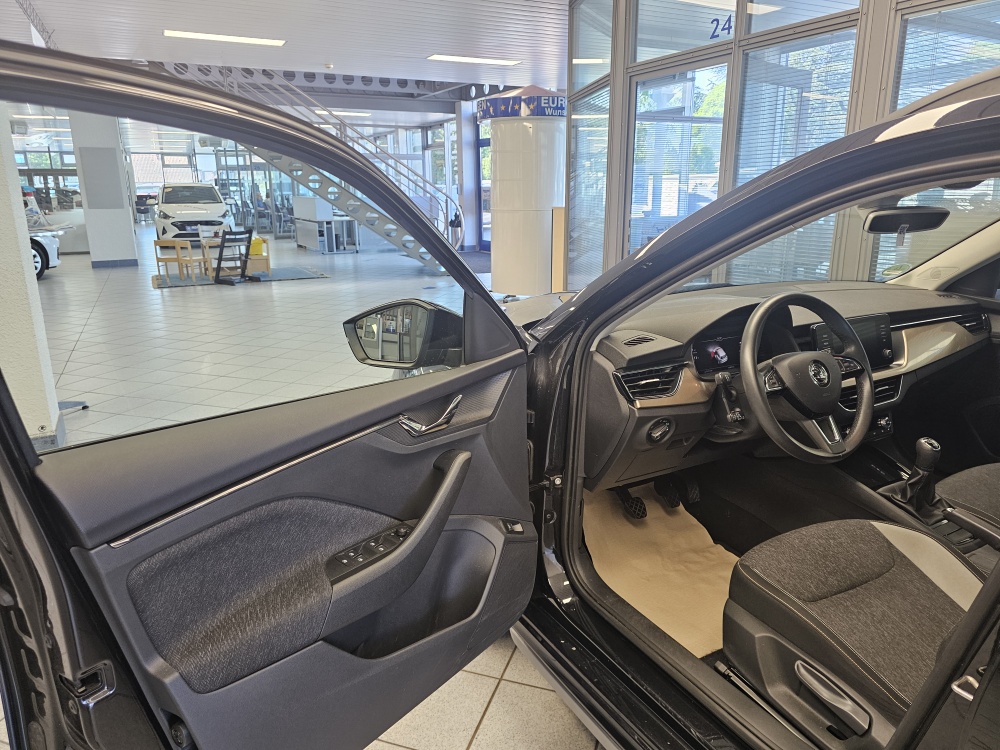 Skoda Kamiq bei Hoffmann Automobile in Wolfsburg kaufen und sofort mitnehmen - Bild 24