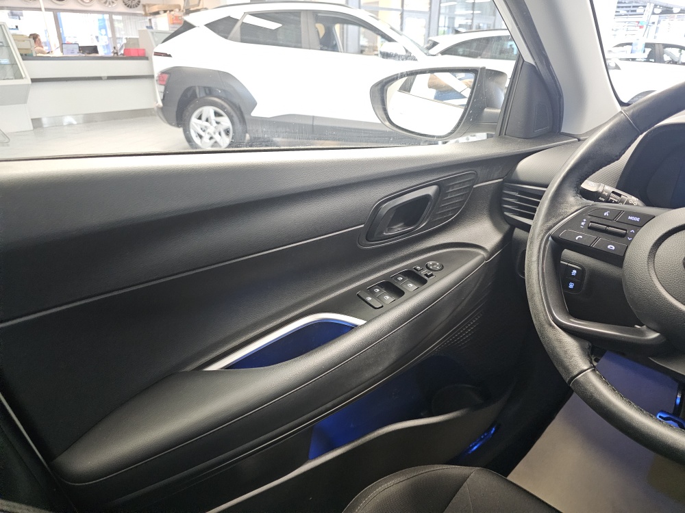 Hyundai Bayon bei Hoffmann Automobile in Wolfsburg kaufen und sofort mitnehmen - Bild 13