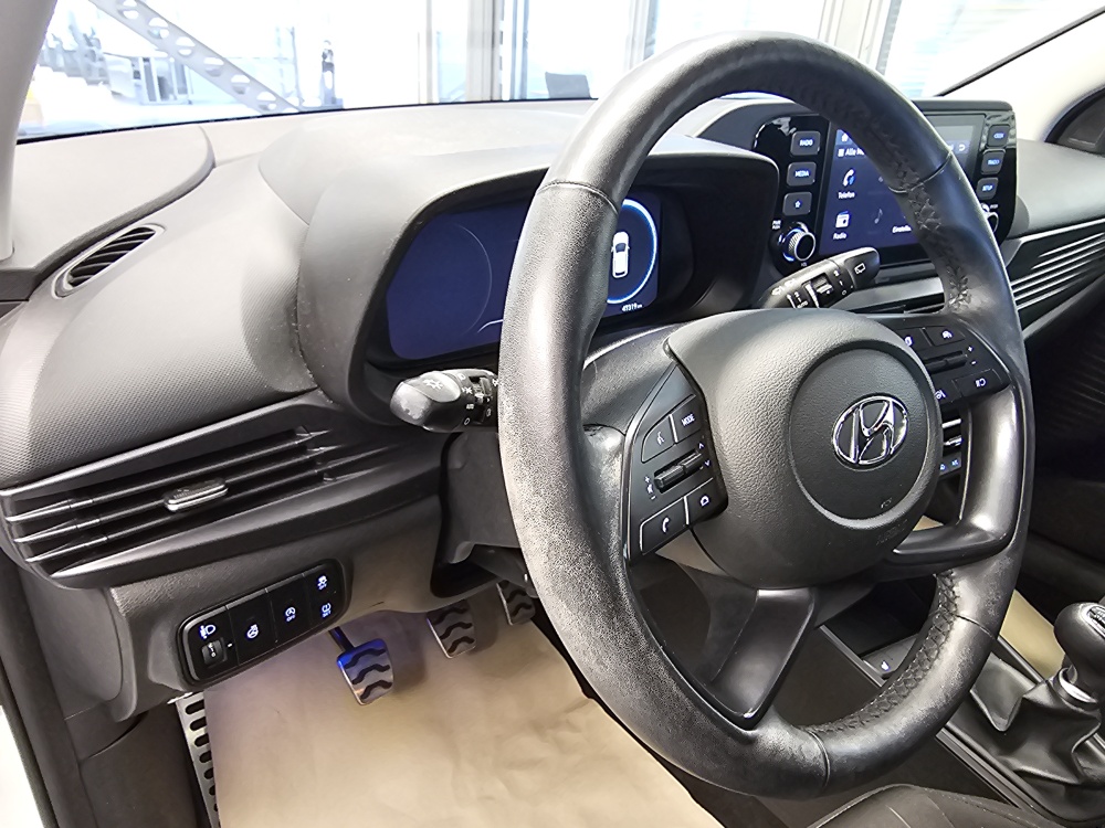 Hyundai Bayon bei Hoffmann Automobile in Wolfsburg kaufen und sofort mitnehmen - Bild 15