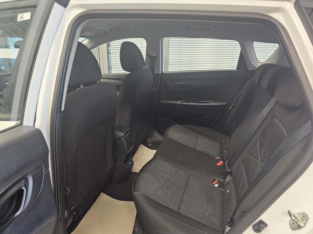 Hyundai Bayon bei Hoffmann Automobile in Wolfsburg kaufen und sofort mitnehmen - Bild 4