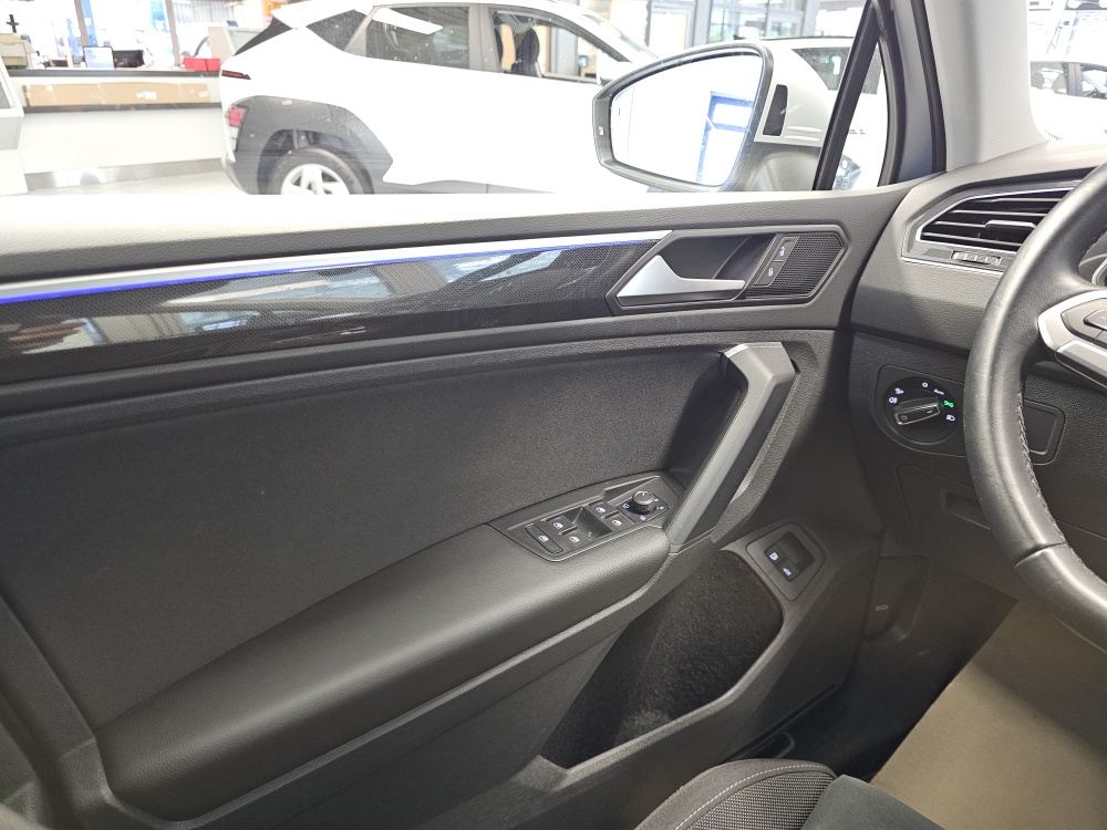 VW Tiguan bei Hoffmann Automobile in Wolfsburg kaufen und sofort mitnehmen - Bild 27