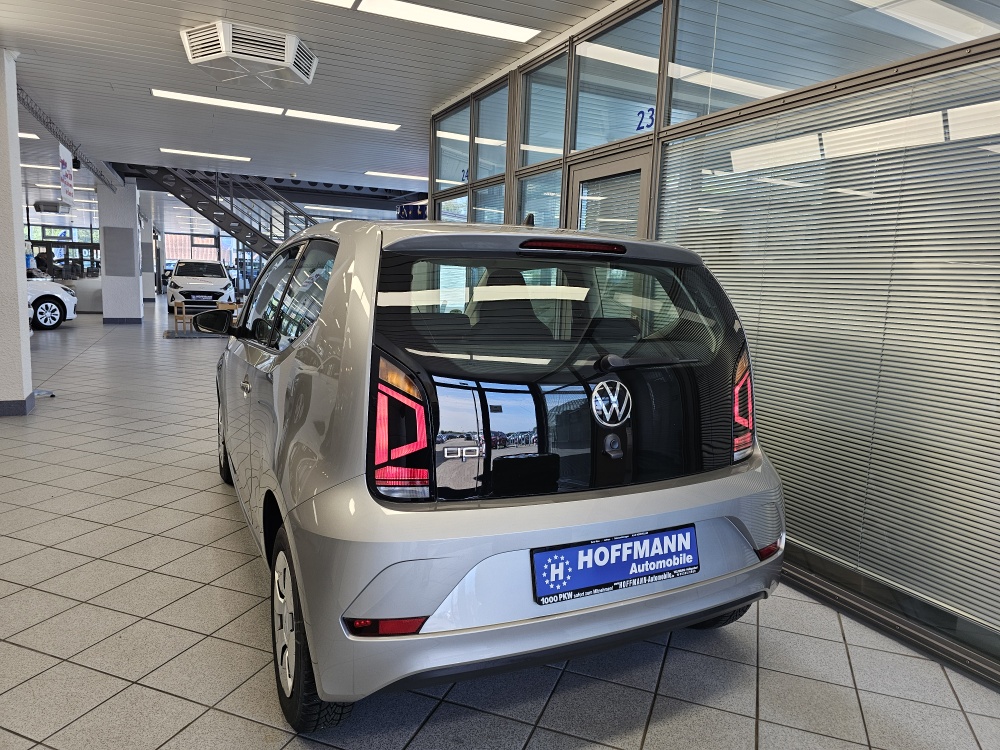 VW up! bei Hoffmann Automobile in Wolfsburg kaufen und sofort mitnehmen - Bild 3