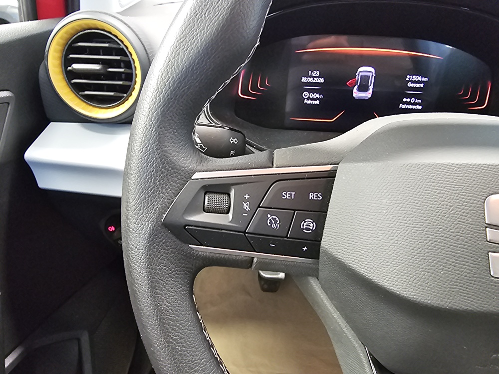 Seat Arona bei Hoffmann Automobile in Wolfsburg kaufen und sofort mitnehmen - Bild 16