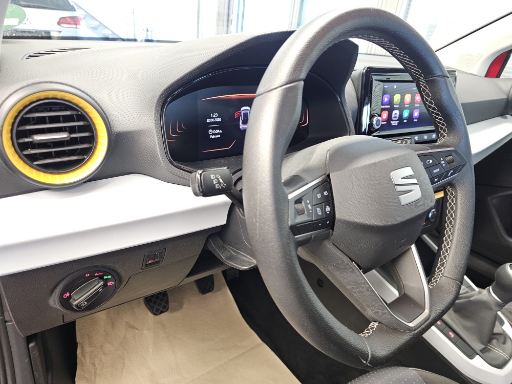 Seat Arona bei Hoffmann Automobile in Wolfsburg kaufen und sofort mitnehmen - Bild 19