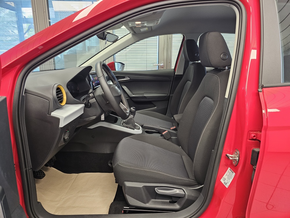 Seat Arona bei Hoffmann Automobile in Wolfsburg kaufen und sofort mitnehmen - Bild 20