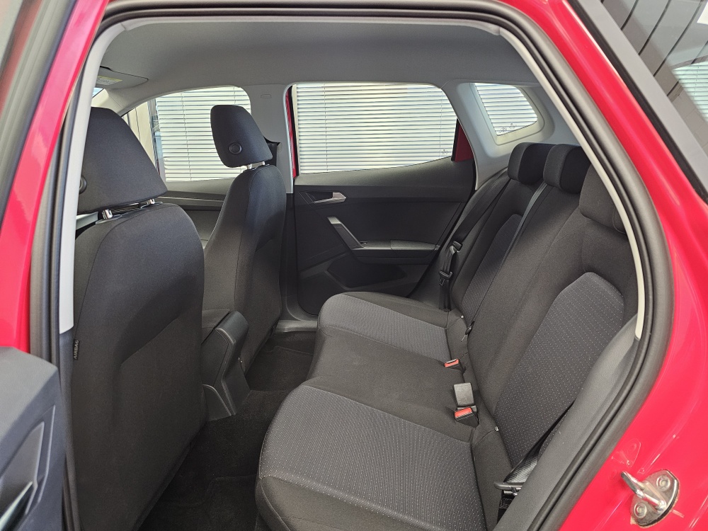 Seat Arona bei Hoffmann Automobile in Wolfsburg kaufen und sofort mitnehmen - Bild 5