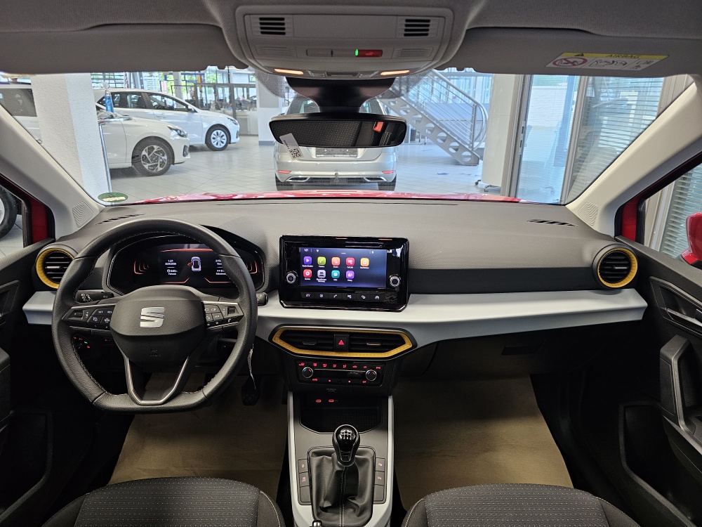 Seat Arona bei Hoffmann Automobile in Wolfsburg kaufen und sofort mitnehmen - Bild 6