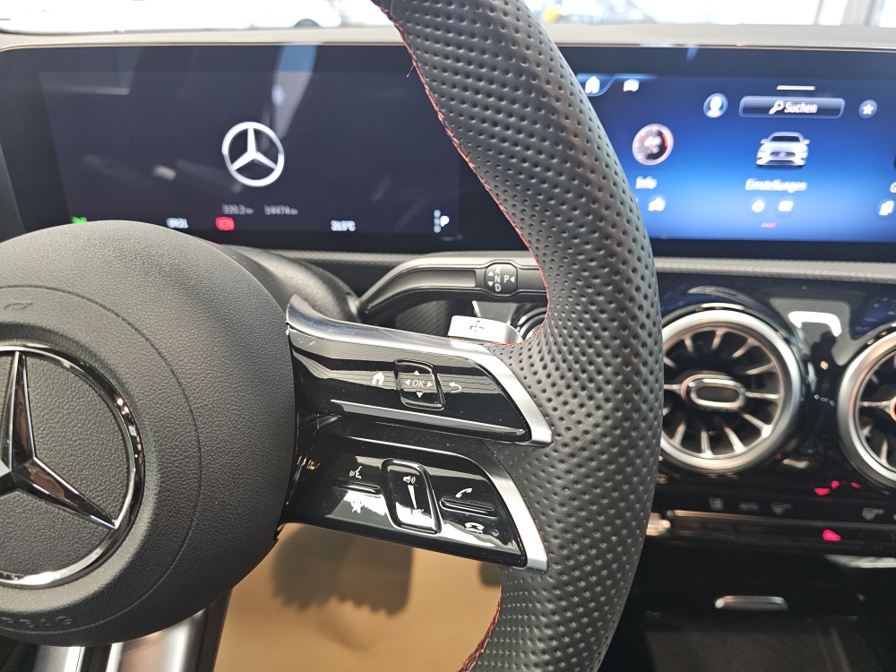 Mercedes-Benz CLA 200 bei Hoffmann Automobile in Wolfsburg kaufen und sofort mitnehmen - Bild 23