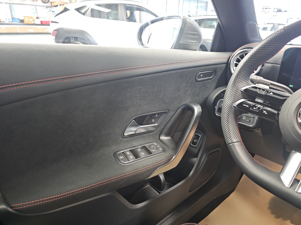 Mercedes-Benz CLA 200 bei Hoffmann Automobile in Wolfsburg kaufen und sofort mitnehmen - Bild 25