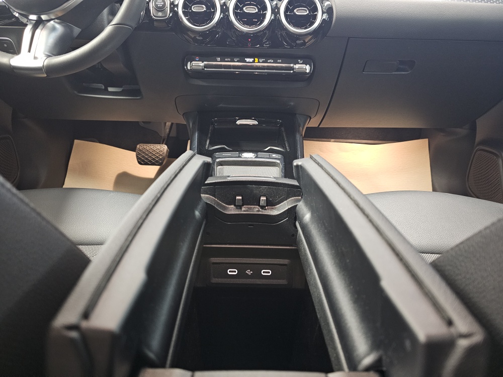 Mercedes-Benz B 180 bei Hoffmann Automobile in Wolfsburg kaufen und sofort mitnehmen - Bild 7