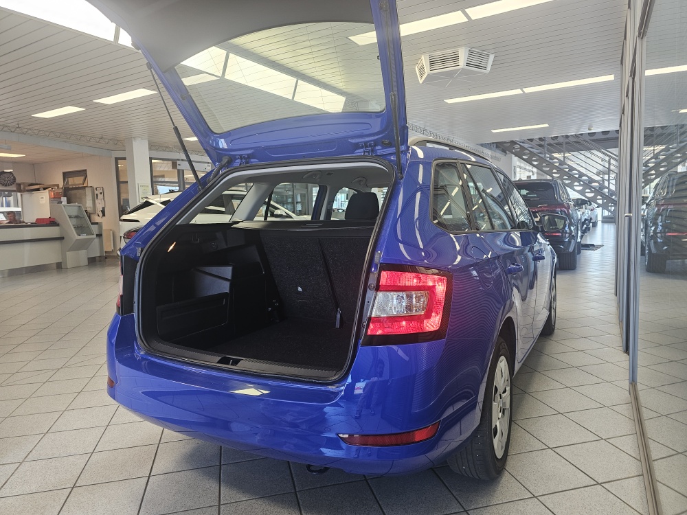 Skoda Fabia Combi bei Hoffmann Automobile in Wolfsburg kaufen und sofort mitnehmen - Bild 2