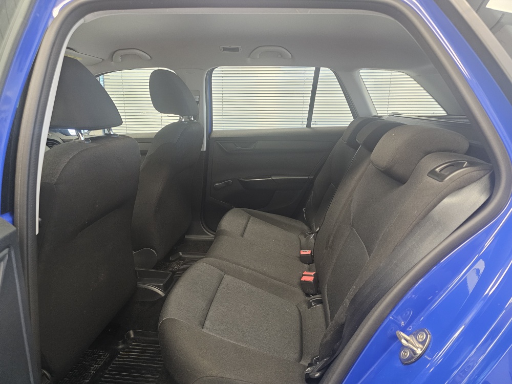 Skoda Fabia Combi bei Hoffmann Automobile in Wolfsburg kaufen und sofort mitnehmen - Bild 5