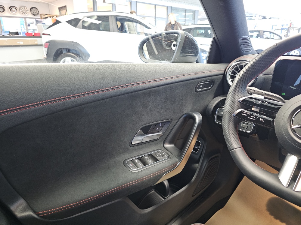 Mercedes-Benz CLA 200 bei Hoffmann Automobile in Wolfsburg kaufen und sofort mitnehmen - Bild 23