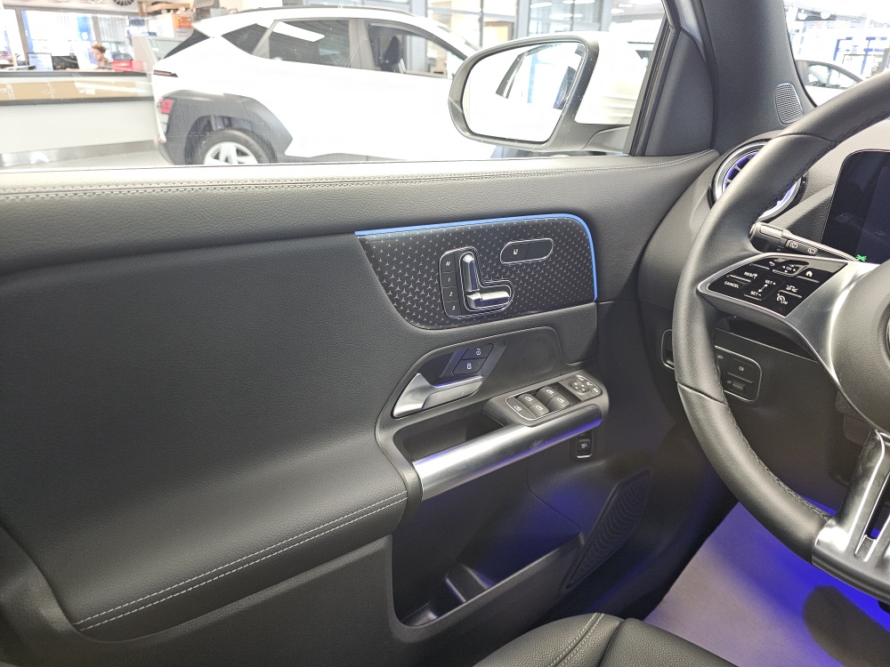Mercedes-Benz EQA 250+ bei Hoffmann Automobile in Wolfsburg kaufen und sofort mitnehmen - Bild 27