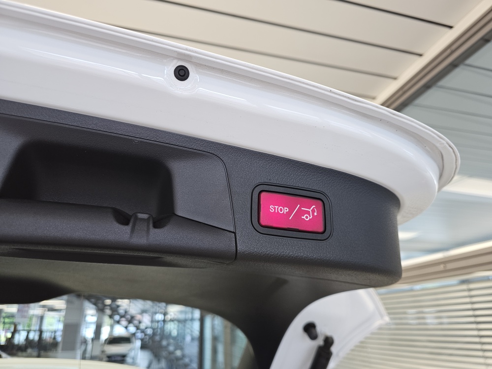 Mercedes-Benz EQA 250+ bei Hoffmann Automobile in Wolfsburg kaufen und sofort mitnehmen - Bild 4