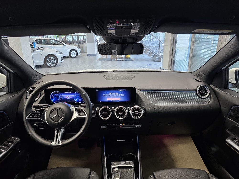 Mercedes-Benz EQA 250+ bei Hoffmann Automobile in Wolfsburg kaufen und sofort mitnehmen - Bild 8
