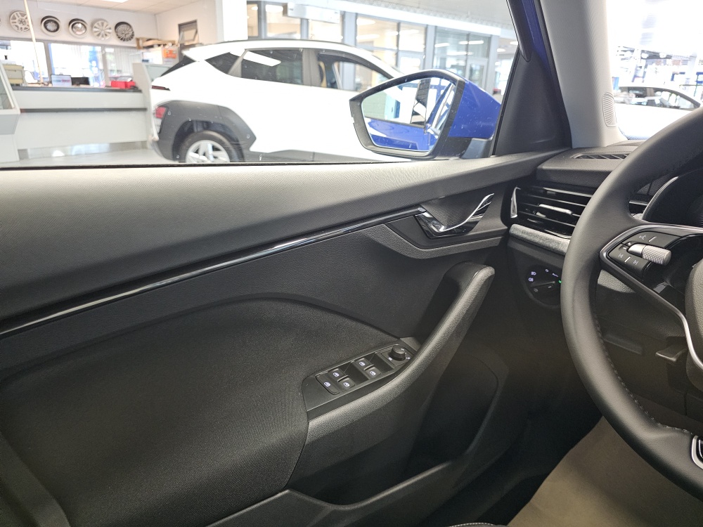 Skoda Kamiq bei Hoffmann Automobile in Wolfsburg kaufen und sofort mitnehmen - Bild 18